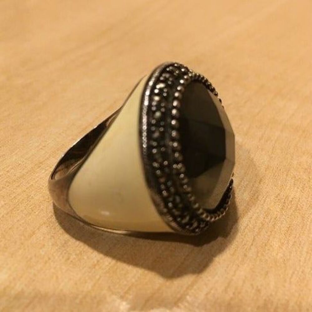 Vintage Style Cream Enamel Black Faceted Crystal Marcasite Halo Ring Size 10